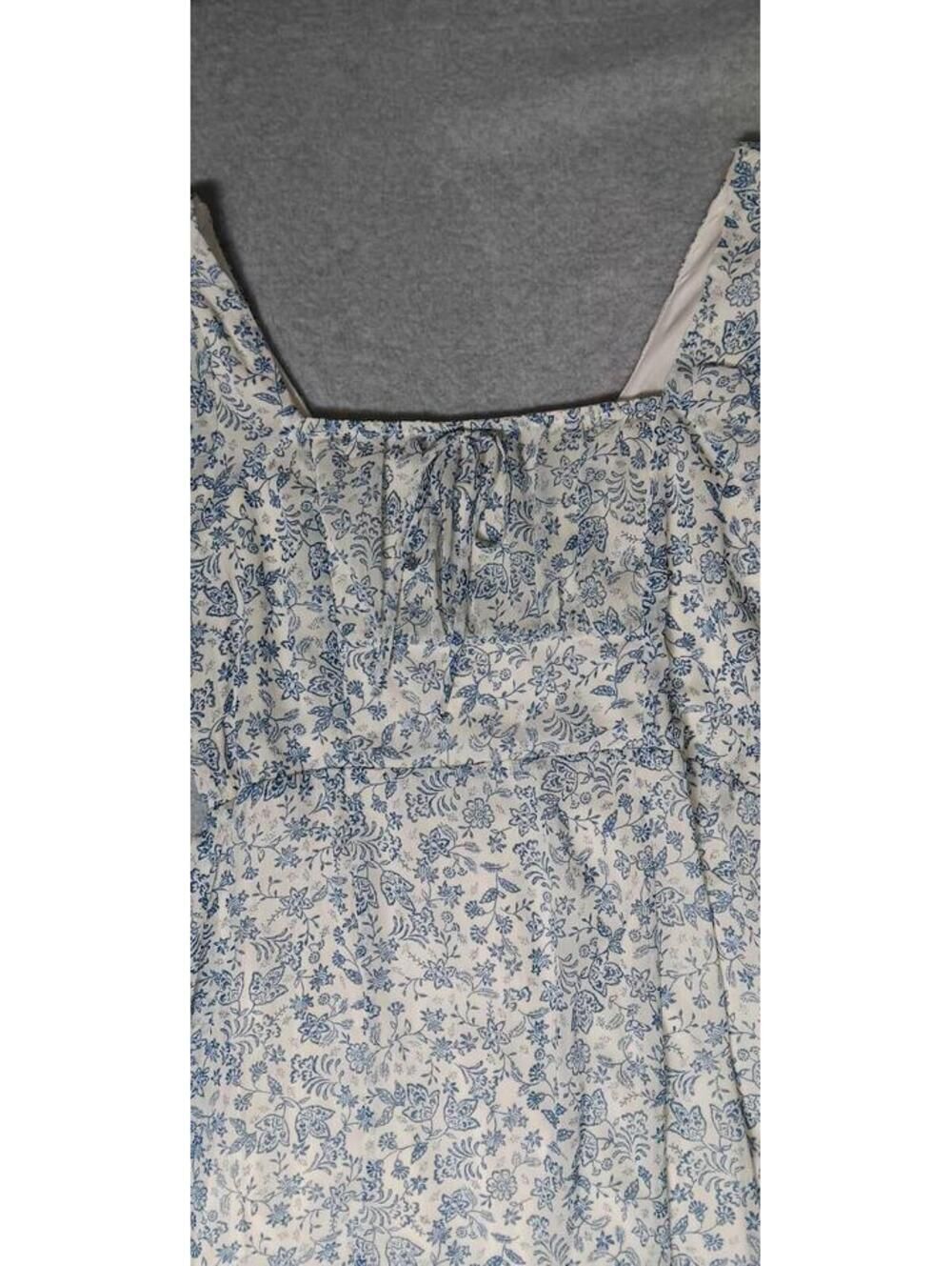 NWT! Sienna Sky Babydoll Milkmaid Dress Womens Size Mesium White And Blue Floral - Picture 9 of 14